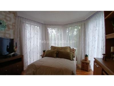 Casa de 4 alcobas en arriendo en Loma Del Chocho, Medellín, 1500 m² · foto 12 de 20