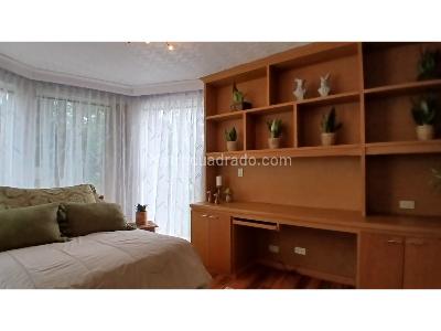 Casa de 4 alcobas en arriendo en Loma Del Chocho, Medellín, 1500 m² · foto 13 de 20