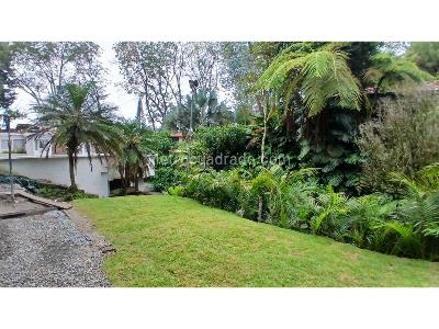 Casa de 4 alcobas en arriendo en Loma Del Chocho, Medellín, 1500 m² · foto 19 de 20