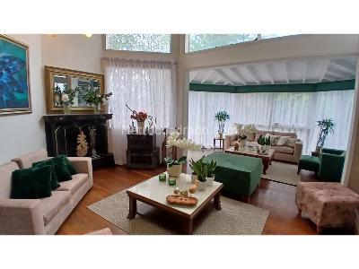 Casa de 4 alcobas en arriendo en Loma Del Chocho, Medellín, 1500 m² · foto 6 de 20
