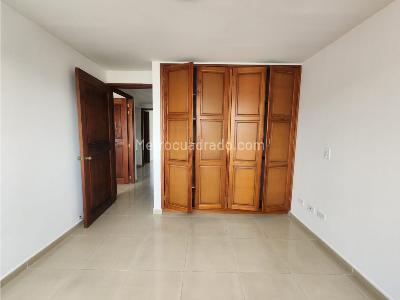 Apartamento de 3 alcobas en arriendo en El Nogal, Medellín, 110 m² · foto 6 de 15