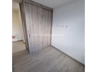 Apartamento en venta en Simon Bolivar, Medellín · foto 8 de 14