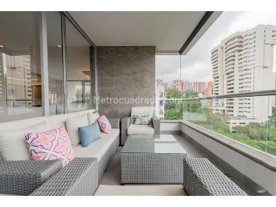 Apartamento de 3 alcobas en venta en Loma De Los Gonzalez, Medellín, 277 m² · foto 9 de 20