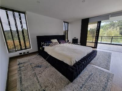 Casa de 4 alcobas en venta en Alto De Las Palmas, Medellín, 563 m² · foto 12 de 20