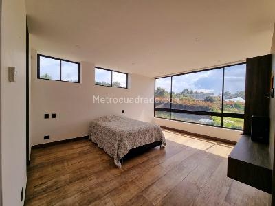 Casa de 4 alcobas en venta en Alto De Las Palmas, Medellín, 563 m² · foto 15 de 20