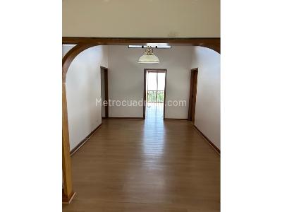 Casa en arriendo en Loma Del Chocho, Medellín · foto 4 de 15