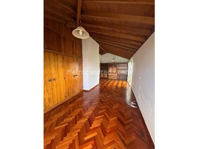 Casa en arriendo en Loma Del Chocho, Medellín · foto 10 de 15