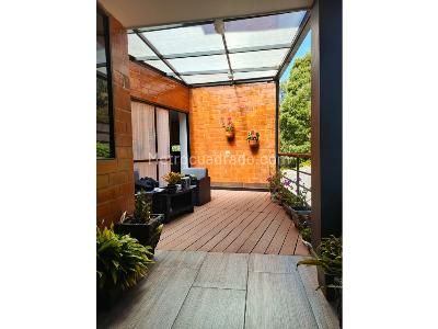 Casa de 5 alcobas en venta en Loma Del Escobero, Medellín, 1000 m² · foto 7 de 14