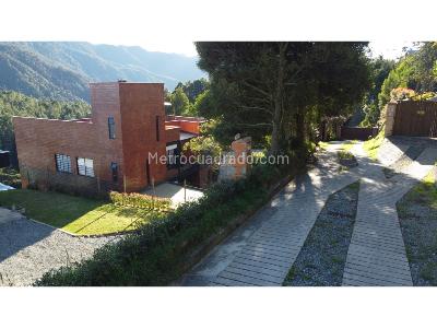 Casa de 5 alcobas en venta en Loma Del Escobero, Medellín, 1000 m² · foto 12 de 14