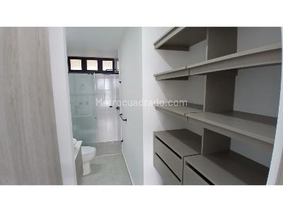 Apartamento de 2 alcobas en venta en Loma Del Escobero, Medellín, 74 m² · foto 7 de 12