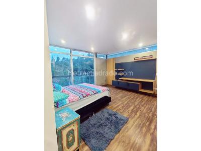 Casa de 4 alcobas en venta en Loma Del Escobero, Medellín · foto 8 de 19