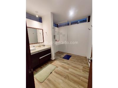 Casa de 4 alcobas en venta en Loma Del Escobero, Medellín · foto 13 de 19