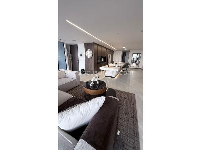 Apartamento de 3 alcobas en venta en San Julian, Medellín, 200 m² · foto 3 de 9