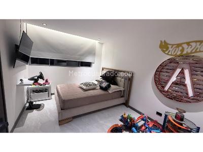 Apartamento de 3 alcobas en venta en San Julian, Medellín, 200 m² · foto 5 de 9