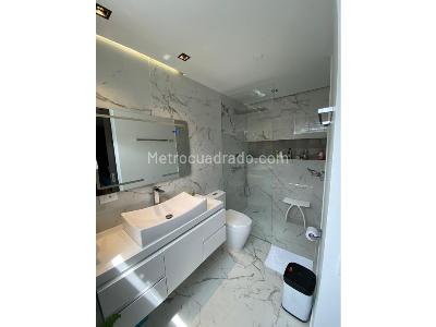 Apartamento de 3 alcobas en venta en San Julian, Medellín, 200 m² · foto 9 de 9