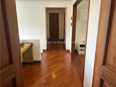 Casa de 3 alcobas en venta en Transversal Superior, Medellín, 407 m² · foto 7 de 20
