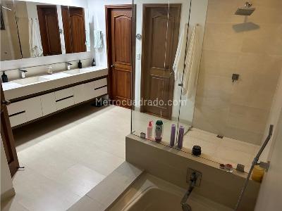 Casa de 3 alcobas en venta en Transversal Superior, Medellín, 407 m² · foto 20 de 20
