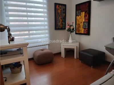 Apartamento en arriendo en Castropol, Medellín · foto 8 de 12