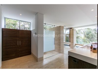 Casa de 4 alcobas en venta en Llanogrande, Medellín · foto 12 de 17