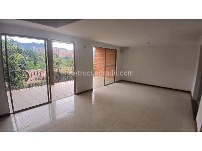 Casa de 3 alcobas en venta en La Sebastiana, Medellín, 330 m² · foto 3 de 20