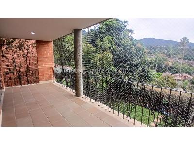 Casa de 3 alcobas en venta en La Sebastiana, Medellín, 330 m² · foto 4 de 20