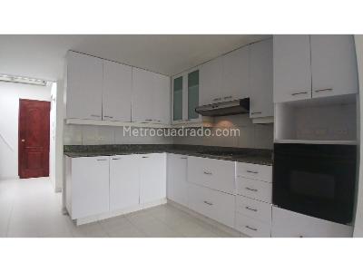 Casa de 3 alcobas en venta en La Sebastiana, Medellín, 330 m² · foto 5 de 20