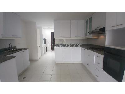 Casa de 3 alcobas en venta en La Sebastiana, Medellín, 330 m² · foto 6 de 20