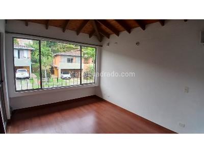 Casa de 3 alcobas en venta en La Sebastiana, Medellín, 330 m² · foto 7 de 20
