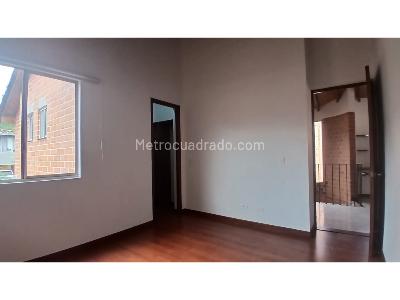 Casa de 3 alcobas en venta en La Sebastiana, Medellín, 330 m² · foto 9 de 20