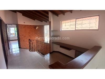 Casa de 3 alcobas en venta en La Sebastiana, Medellín, 330 m² · foto 14 de 20