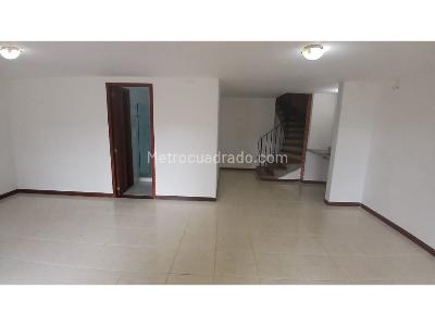 Casa de 3 alcobas en venta en La Sebastiana, Medellín, 330 m² · foto 17 de 20