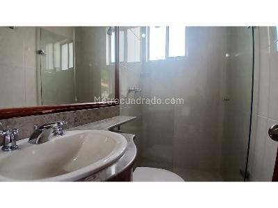Casa de 3 alcobas en venta en La Sebastiana, Medellín, 330 m² · foto 18 de 20