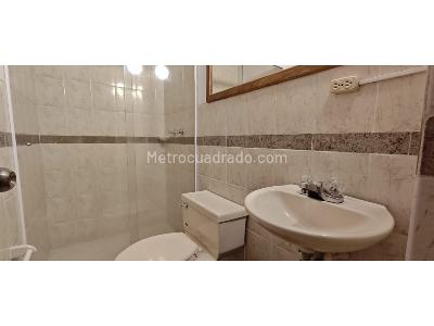 Apartamento de 3 alcobas en arriendo en Castropol, Medellín, 96 m² · foto 11 de 14