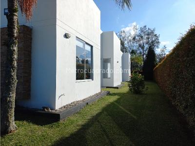 Casa de 4 alcobas en venta en Llanogrande, Medellín, 1550 m² · foto 15 de 20