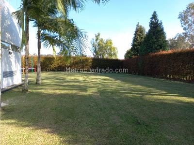 Casa de 4 alcobas en venta en Llanogrande, Medellín, 1550 m² · foto 18 de 20