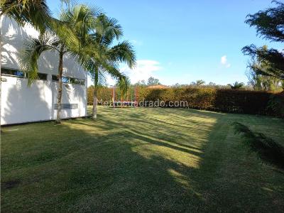 Casa de 4 alcobas en venta en Llanogrande, Medellín, 1550 m² · foto 20 de 20