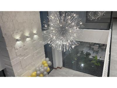 Casa de 5 alcobas en venta en Llanogrande, Medellín · foto 9 de 9