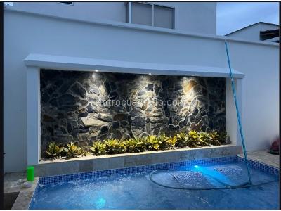 Casa de 4 alcobas en venta en Sopetran, Medellín, 240 m² · foto 6 de 8