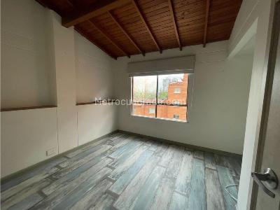 Apartamento de 3 alcobas en venta en La Inferior, Medellín, 83 m² · foto 2 de 12