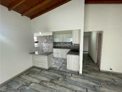 Apartamento de 3 alcobas en venta en La Inferior, Medellín, 83 m² · foto 6 de 12