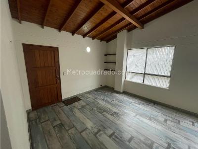 Apartamento de 3 alcobas en venta en La Inferior, Medellín, 83 m² · foto 10 de 12