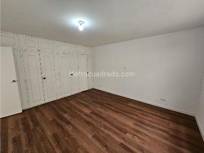 Casa en arriendo en Manila, Medellín · foto 9 de 19