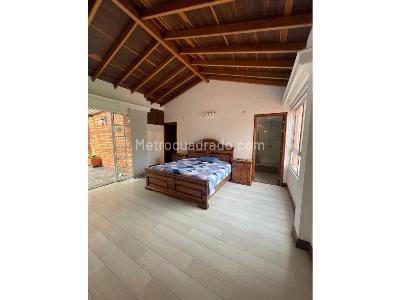 Apartamento de 4 alcobas en venta en Pontevedra, Medellín, 300 m² · foto 20 de 20