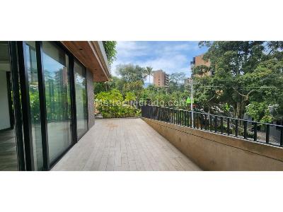 Apartamento de 2 alcobas en venta en El Campestre, Medellín, 178 m² · foto 11 de 18