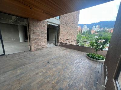Apartamento de 2 alcobas en venta en El Campestre, Medellín, 239 m² · foto 3 de 19