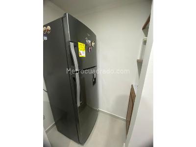 Apartaestudio en venta en El Campestre, Medellín, 35 m² · foto 4 de 7