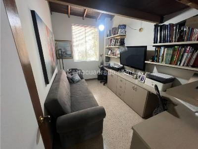 Casa de 4 alcobas en venta en El Campestre, Medellín, 240 m² · foto 10 de 18