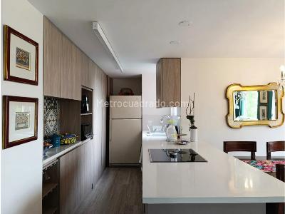 Apartamento de 2 alcobas en arriendo en Los Balsos, Medellín, 63 m² · foto 5 de 14