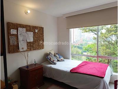 Apartamento de 2 alcobas en arriendo en Los Balsos, Medellín, 63 m² · foto 11 de 14