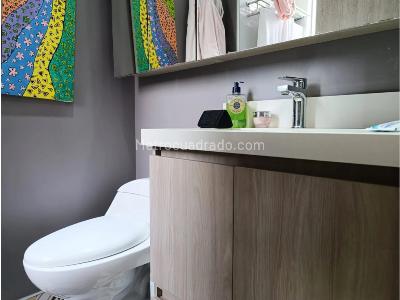 Apartamento de 2 alcobas en arriendo en Los Balsos, Medellín, 63 m² · foto 13 de 14